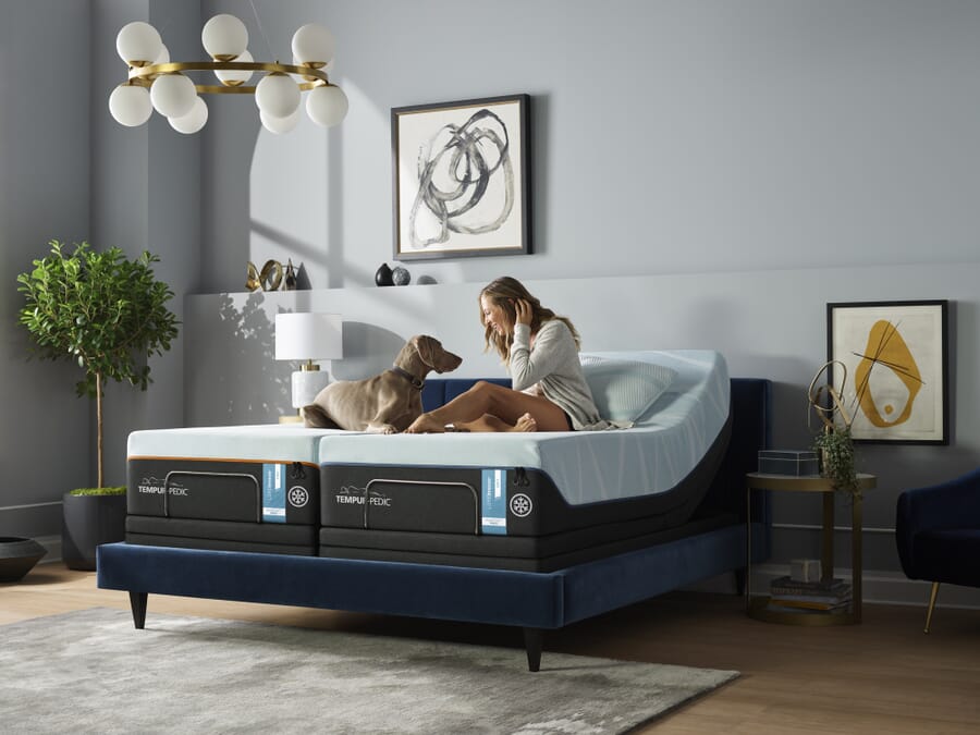 What is a split king bed?